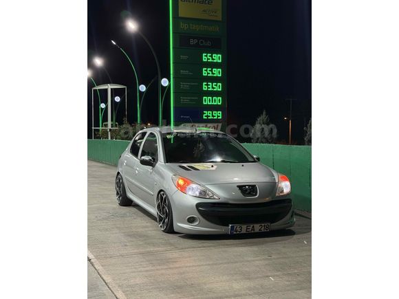 Sahibinden Peugeot 206+ 1.4 HDi Comfort 2011 Model 