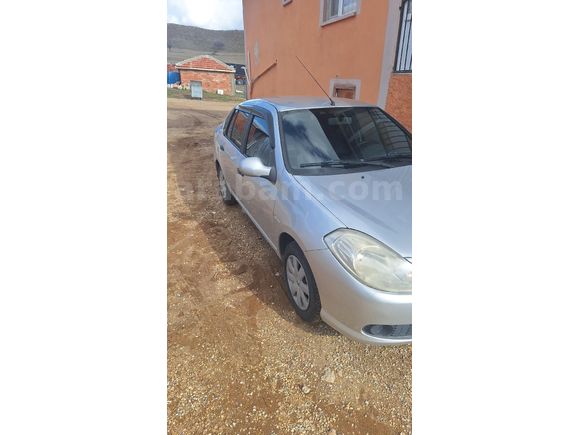 Sahibinden Renault Symbol 1.5 dCi Authentique 2012 Model