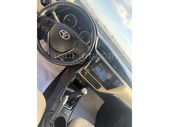 TEMİZ COROLLA