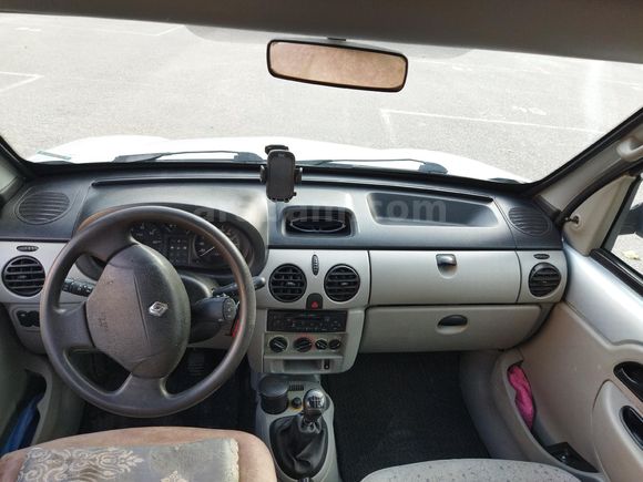 Sahibinden Renault Kangoo Multix 1.5 dCi Expression 2005 Model  250.000 km Gri