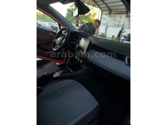 Sahibinden Renault Clio 1.0 TCe Evolution 2023 Model 