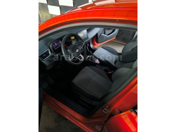 Sahibinden Renault Clio 1.0 TCe Evolution 2023 Model 