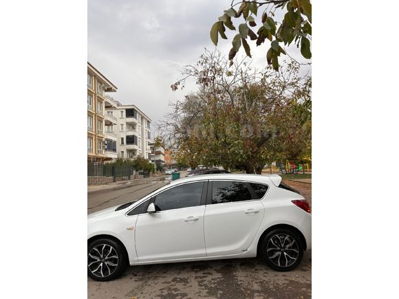Galeriden Opel Astra 1.6 Edition 2015 Model Gaziantep