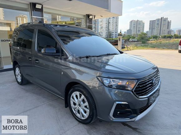 BORA MOTORS 2023 CONNECT 2.0EcoBlue TİTANİUM CAMTAVAN 32.750Km