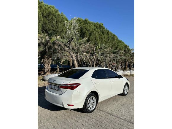 SEDEF BEYAZ TRAMERSİZ COROLLA