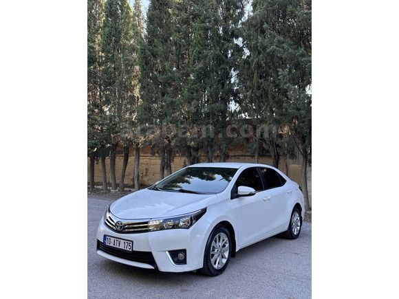 SEDEF BEYAZ TRAMERSİZ COROLLA