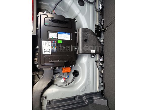 Sıfır Ayarında Hybrid XCEED (Ekstralı)