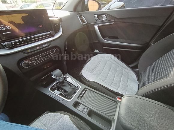 Sıfır Ayarında Hybrid XCEED (Ekstralı)