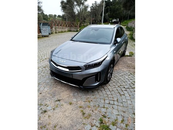 Sıfır Ayarında Hybrid XCEED (Ekstralı)