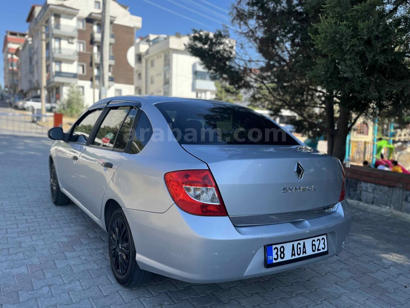 Galeriden Renault Symbol 1.5 dCi Authentique 2011 Model Kocaeli 191.000 km Gri (Gümüş) 5