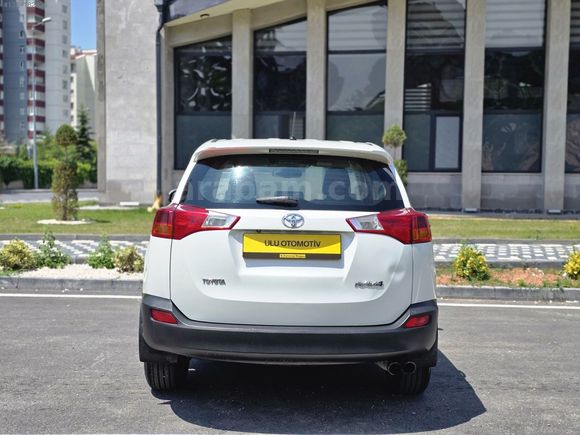 2013 MODEL 143 BİN KM'DE HATASIZ BOYASIZ TOYOTA RAV4 2.0 D-4D