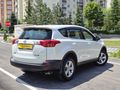 2013 MODEL 143 BİN KM'DE HATASIZ BOYASIZ TOYOTA RAV4 2.0 D-4D