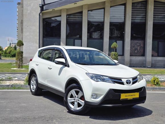 2013 MODEL 143 BİN KM'DE HATASIZ BOYASIZ TOYOTA RAV4 2.0 D-4D