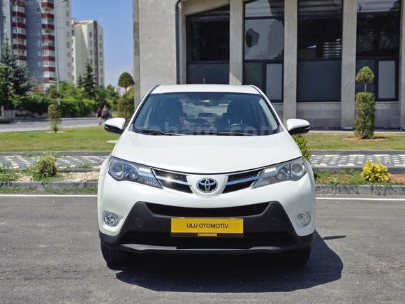 2013 MODEL 143 BİN KM'DE HATASIZ BOYASIZ TOYOTA RAV4 2.0 D-4D