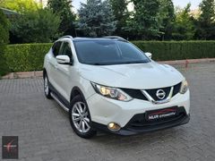 95BİNDE CAM TAVANLI TEKELDEN OTOMATK 2015 QASHQAİ 1.6DCİ SKYPACK
