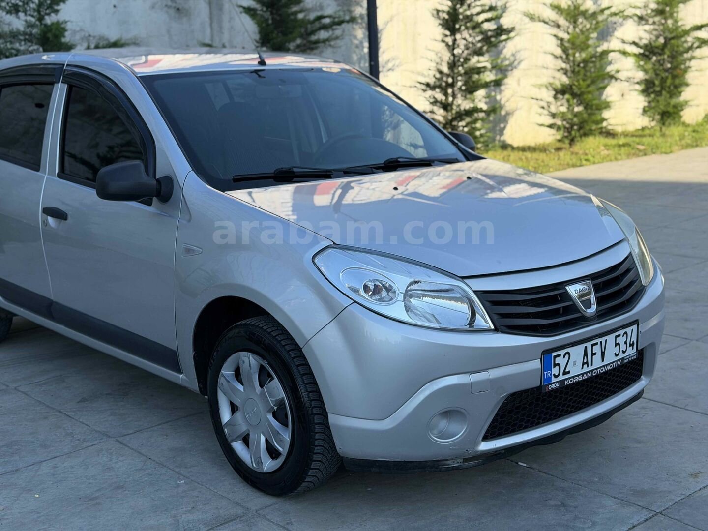 Galeriden Dacia Sandero 1.2 Ambiance 2012 Model Ordu 330.000 km Gri (Gümüş) 4