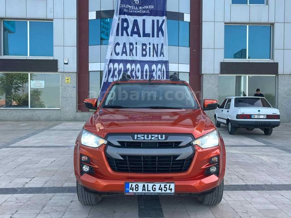 Sahibinden Isuzu D-Max 1.9 D 4x2 V-Life 2021 Model 