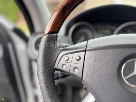 RT AUTODAN ML. 320.DCİ FUULL BAKIMLI