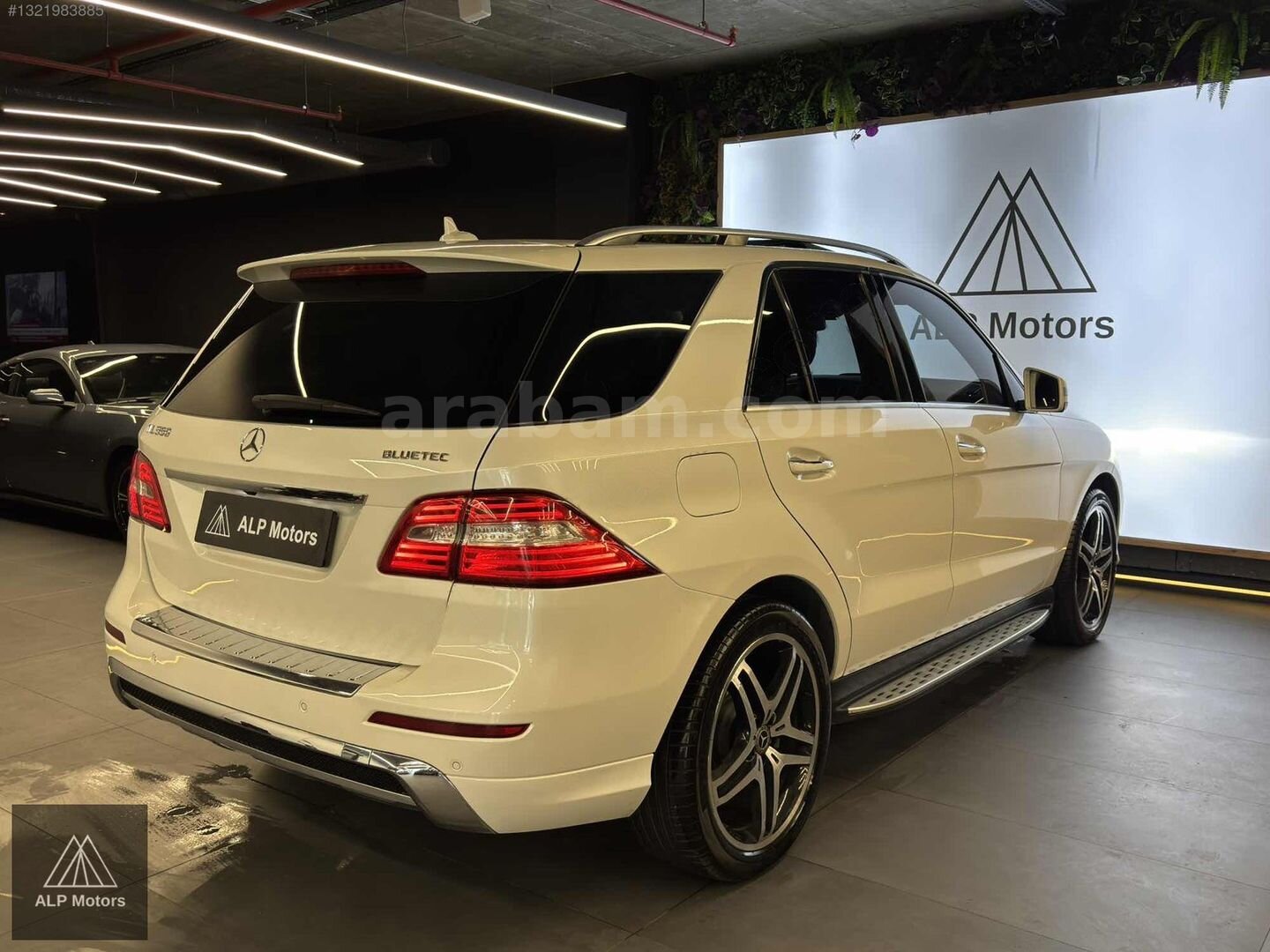 Galeriden Mercedes - Benz ML 350 AMG 2013 Model İstanbul 274.216 km Beyaz 5