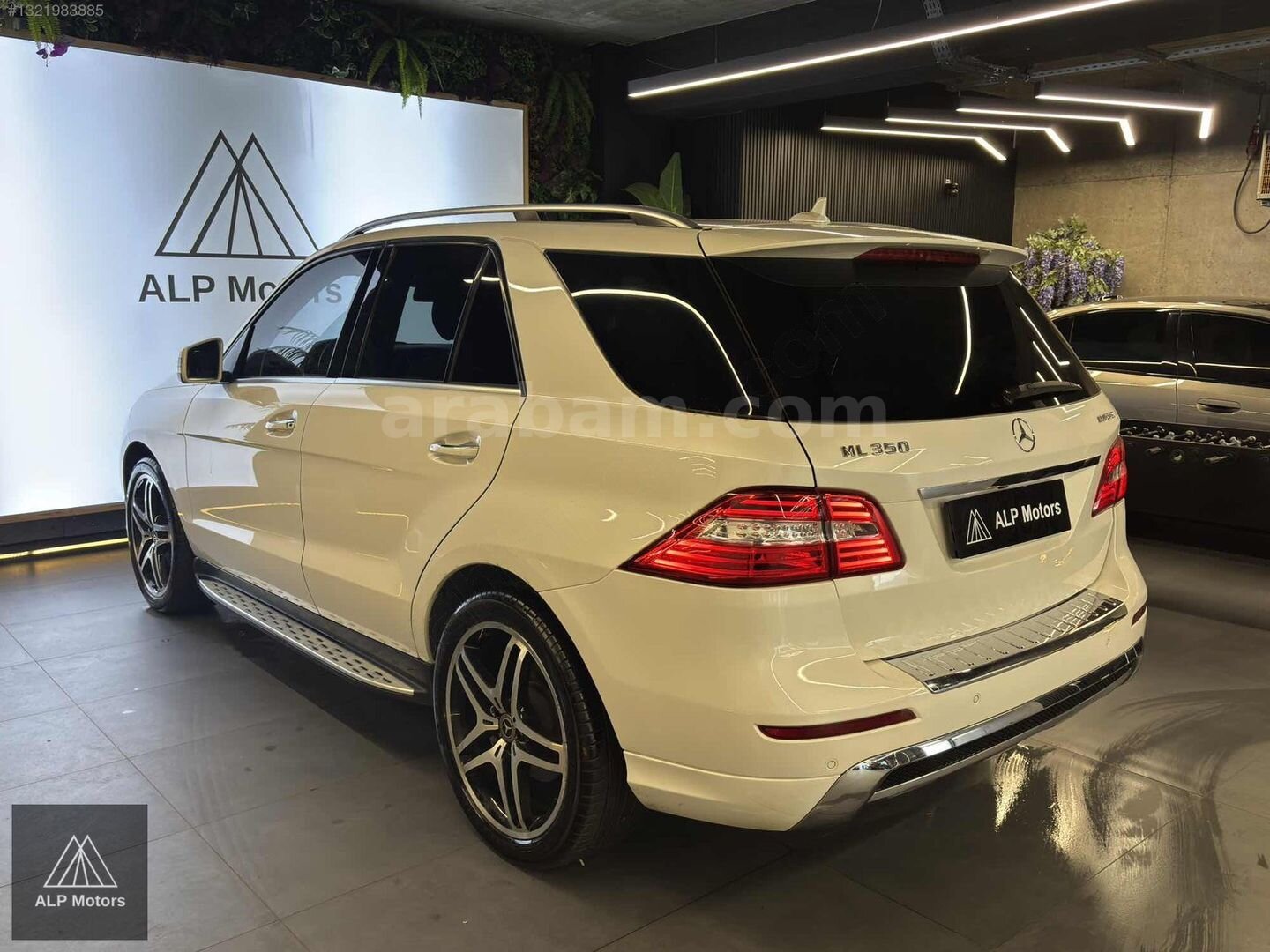 Galeriden Mercedes - Benz ML 350 AMG 2013 Model İstanbul 274.216 km Beyaz 4