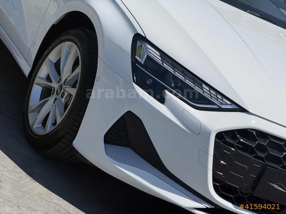 ÜNALAN | 2025 AUDİ A3 35 TFSİ ADVANCED - 6.300 KM | HATASIZ