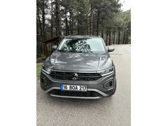 Sahibinden Volkswagen T-Roc 1.5 TSI Life 2024 Model  acil araç bulduğum