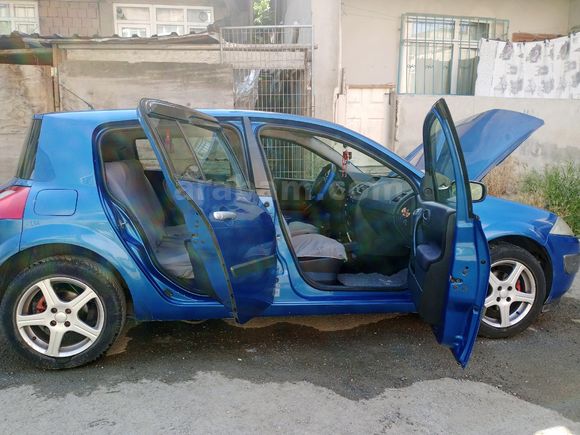 Sahibinden Renault Megane 1.4 Authentique 2005 Model
