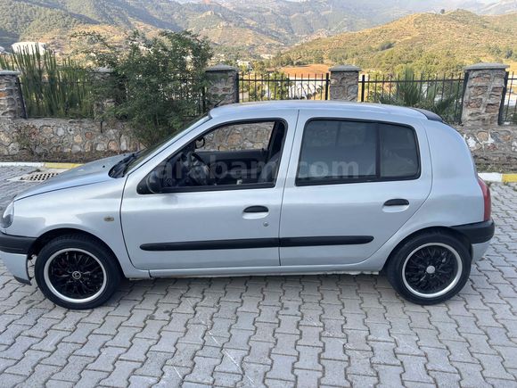 Sahibinden Renault Clio 1.6 RTE 1999 Model 