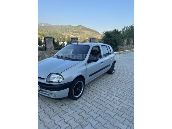 Sahibinden Renault Clio 1.6 RTE 1999 Model 