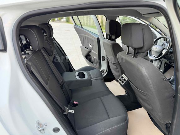 Galeriden Renault Megane 1.5 dCi Play 2012 Model Ordu