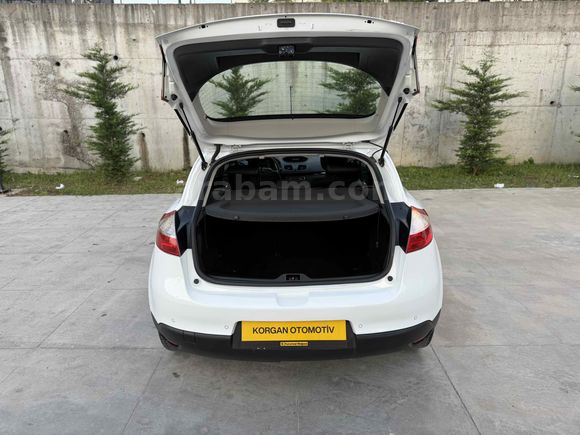 Galeriden Renault Megane 1.5 dCi Play 2012 Model Ordu