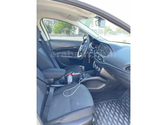 Sahibinden Fiat Egea 1.3 Multijet Easy 2023 Model 