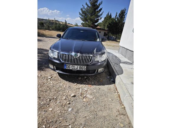 Sahibinden Skoda SuperB 1.6 TDI Elegance 2011 Model