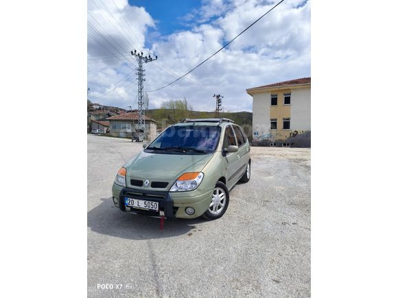 Sahibinden Renault Scenic 1.6 Dynamique 2003 Model
