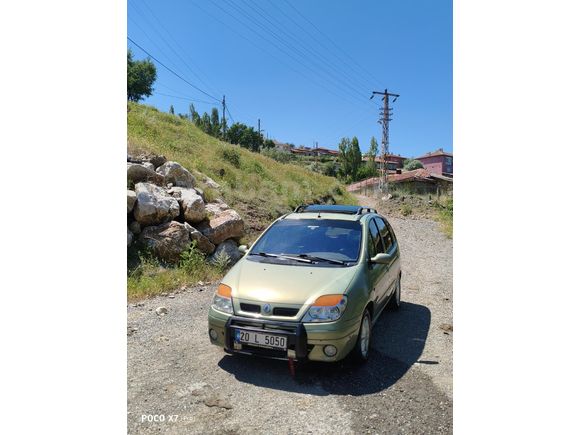 Sahibinden Renault Scenic 1.6 Dynamique 2003 Model