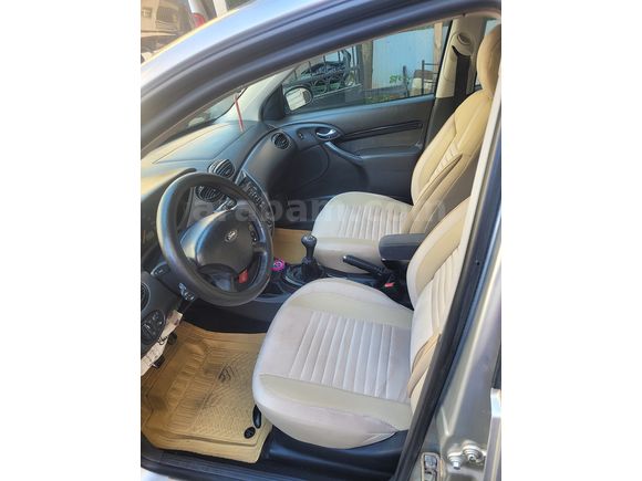 Sahibinden Ford Focus 1.6 Ghia 2003 Model 