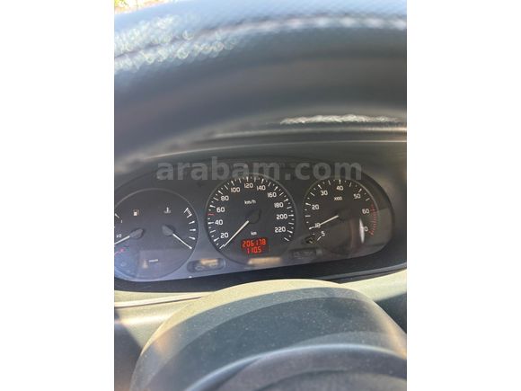 Sahibinden Renault Scenic 1.6 RTE 1999 Model