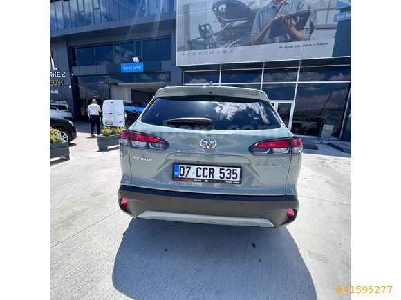 DENİZ VERA OTO'DAN COROLLA CROSS 12.191 KM, PLAKALI-RUHSATLI