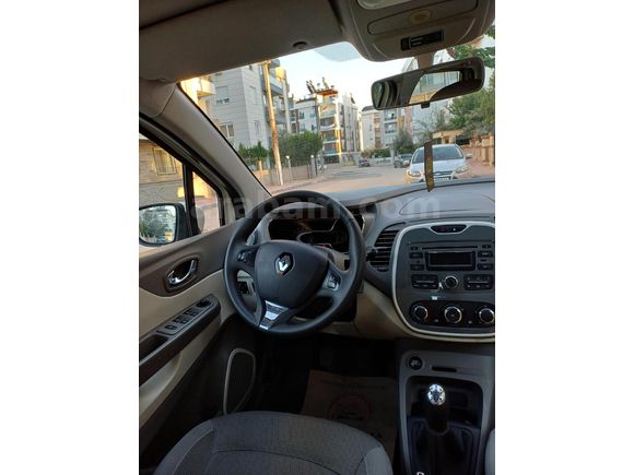 Sahibinden Renault Captur 0.9 Touch 2013 Model