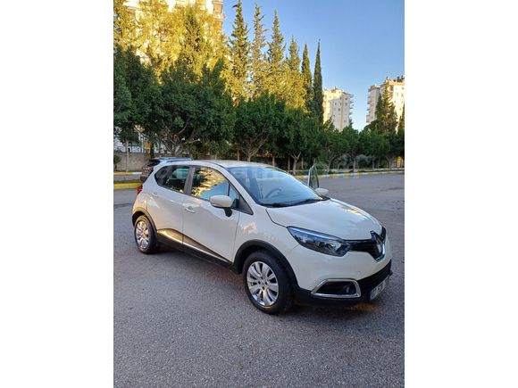 Sahibinden Renault Captur 0.9 Touch 2013 Model