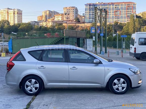 2010 MODEL*1.6 CRDİ*OTOMATİK VİTES*GENİŞ AİLE ARACI*BAKIMLI*