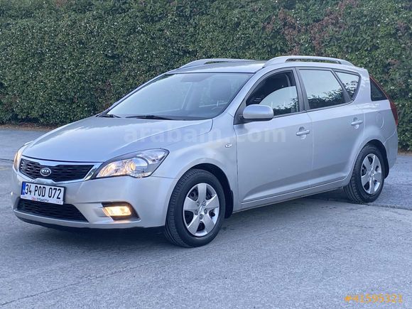 2010 MODEL*1.6 CRDİ*OTOMATİK VİTES*GENİŞ AİLE ARACI*BAKIMLI*