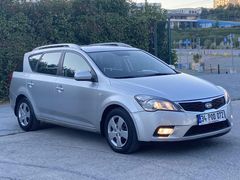 2010 MODEL*1.6 CRDİ*OTOMATİK VİTES*GENİŞ AİLE ARACI*BAKIMLI*