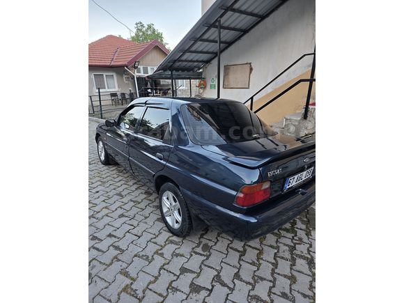 Sahibinden Ford Escort 1.6 Classic 1996 Model