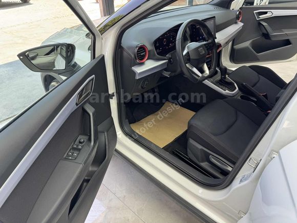 AUTOFER [SEAT-ARONA-10.000KM-HASARSIZ-FR PAKET]