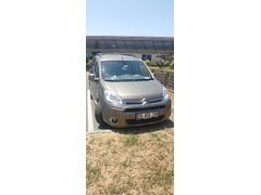 Sahibinden Citroen Berlingo 1.6 HDi Combi X 2013 Model Tekirdağ 380.000 km Kahverengi