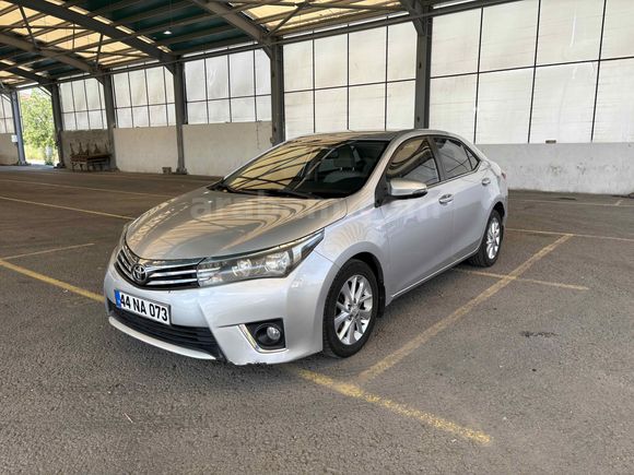 Sahibinden Toyota Corolla 1.4 D-4D Advance 2013 Model  169.000 km metalik gri