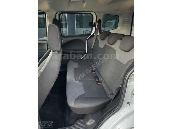 UVM GARAGE'DAN OTOMOBİL RUHSATLI COURİER