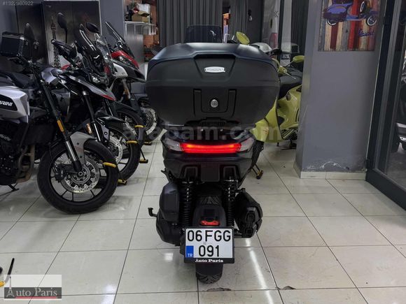 AUTO PARİS 2024 MP3 530 EXECUTİVE ORJ. ÇANTALI