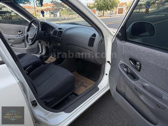 174.000KMDE YETKİLİ SERVİS BAKIMLI 1.6 16 VALF KLİMALI ACCENT